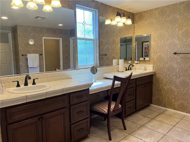 6480 Acey St., Eastvale, California 92880