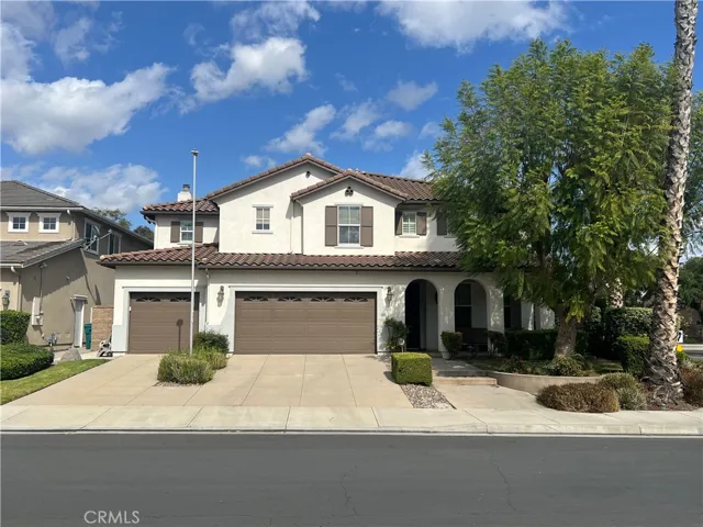 6480 Acey St., Eastvale, California 92880