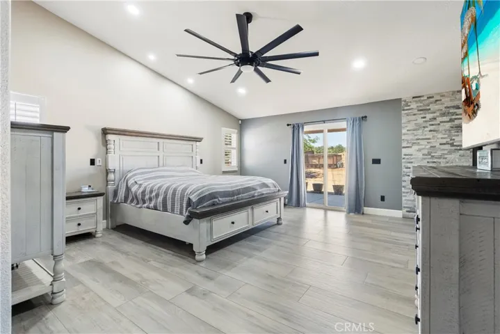 Primary suite