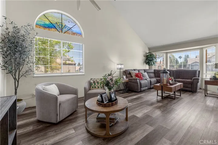 1176 W Buxton, Rialto, California 92377