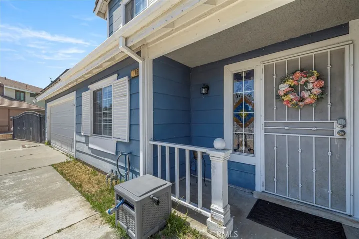 1176 W Buxton, Rialto, California 92377
