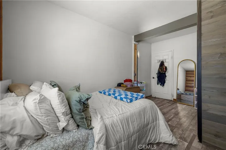 1176 W Buxton, Rialto, California 92377
