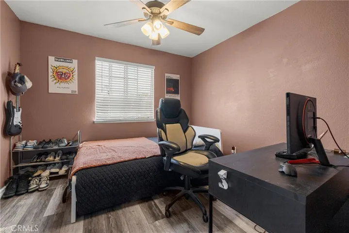 1176 W Buxton, Rialto, California 92377