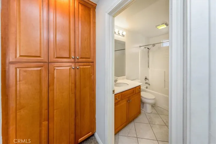 28440 Mirabelle, Saugus, California 91350