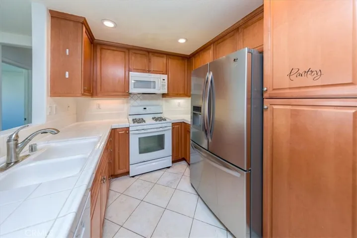 28440 Mirabelle, Saugus, California 91350