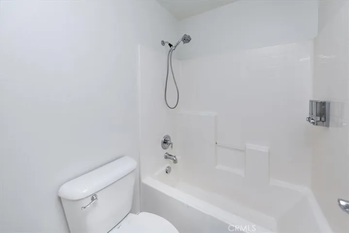 28440 Mirabelle, Saugus, California 91350