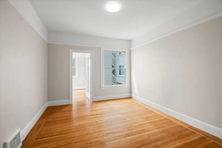 32393241 Clement Street, San Francisco, California 94121
