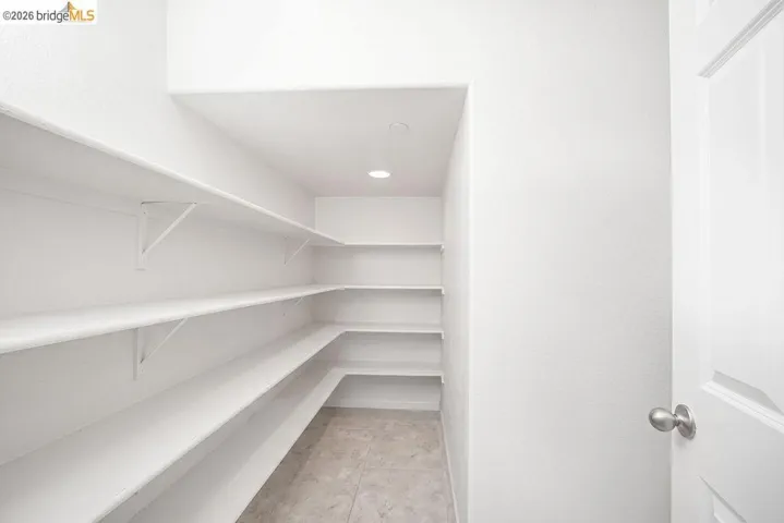 5270 Finkas Ln, Fairfield, California 94533