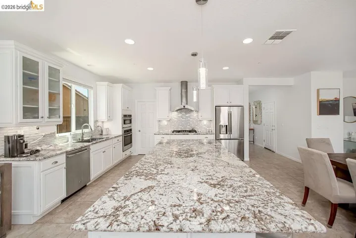 5270 Finkas Ln, Fairfield, California 94533