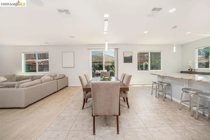5270 Finkas Ln, Fairfield, California 94533