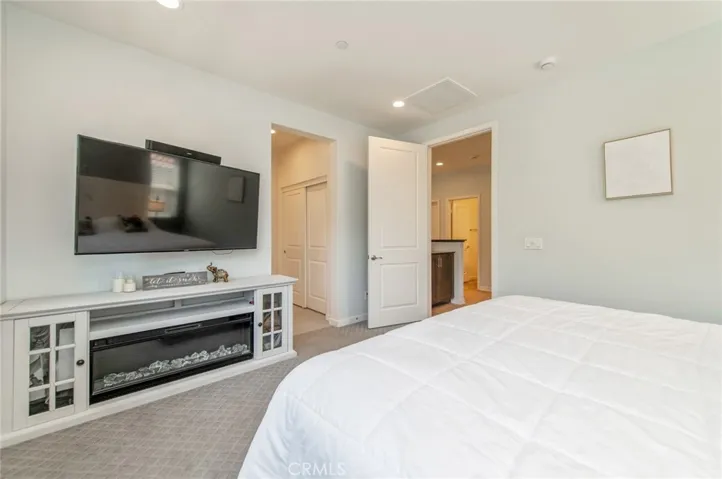 69 Clover, Lake Forest, California 92630