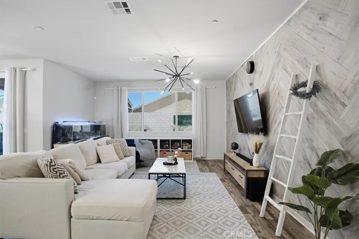3555 E Avenue J3, Lancaster, California 93535