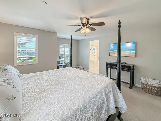 fPrimary Bedroom Suite3