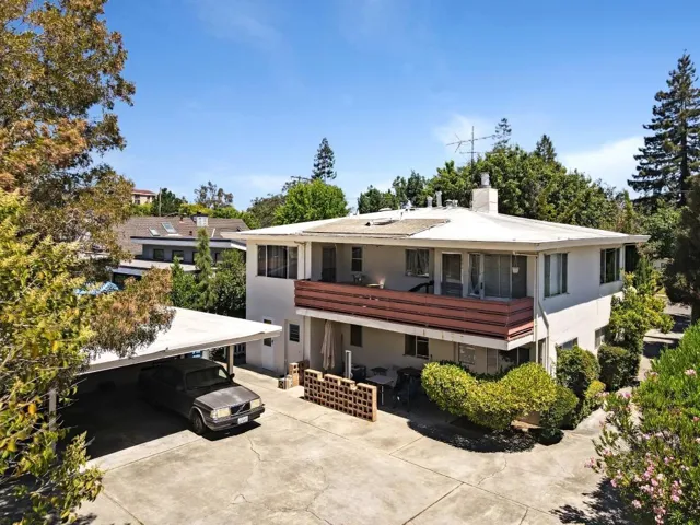 2110 Williams Street, Palo Alto, California 94306
