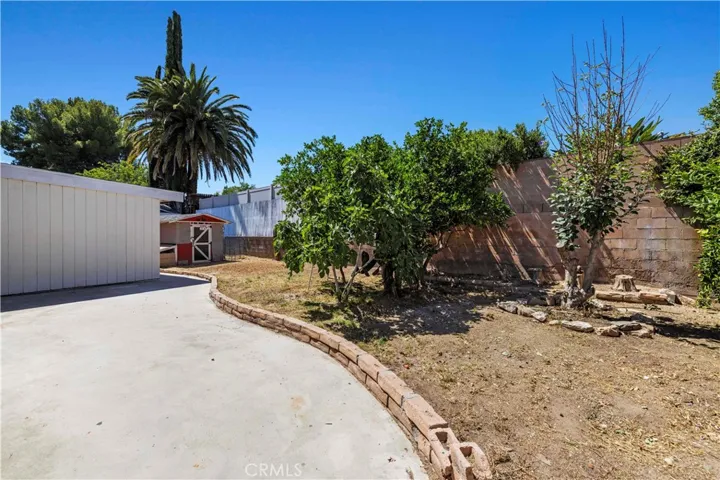28020 Newbird Drive, Saugus, California 91350