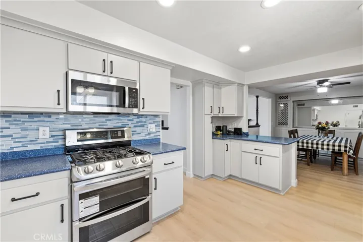 28020 Newbird Drive, Saugus, California 91350
