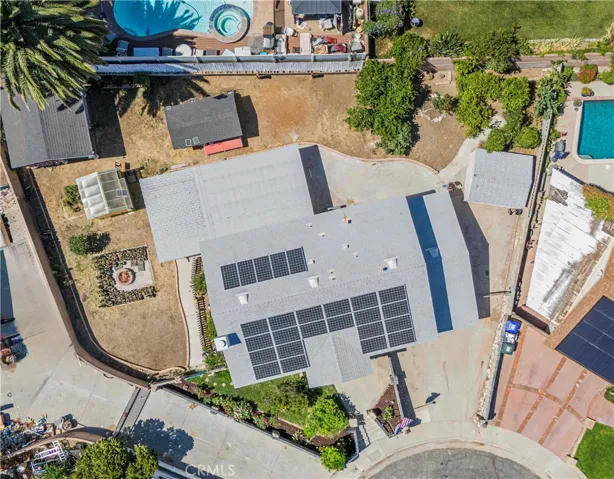 28020 Newbird Drive, Saugus, California 91350