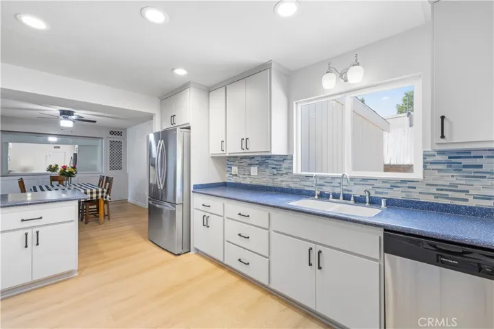 28020 Newbird Drive, Saugus, California 91350