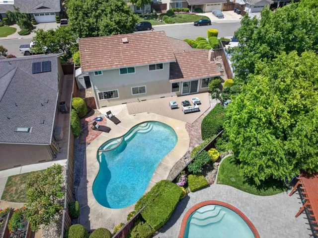 2865 Longspur Way, Pleasanton, California 94566