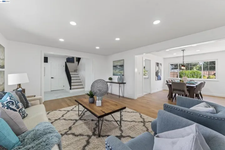 2865 Longspur Way, Pleasanton, California 94566