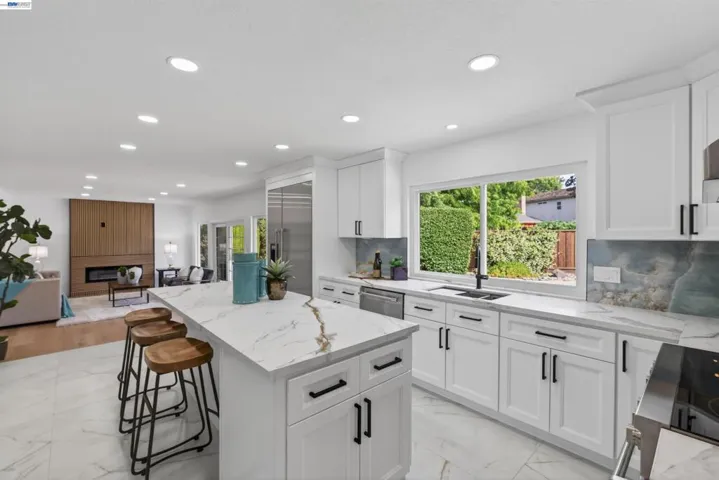 2865 Longspur Way, Pleasanton, California 94566