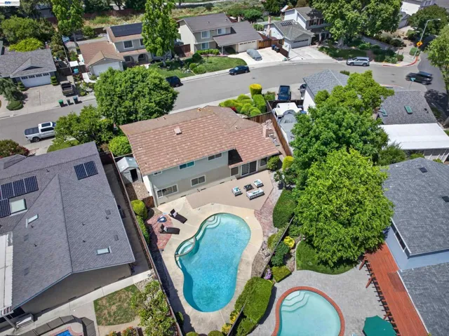 2865 Longspur Way, Pleasanton, California 94566