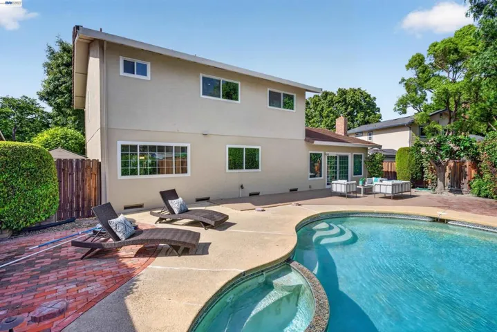 2865 Longspur Way, Pleasanton, California 94566