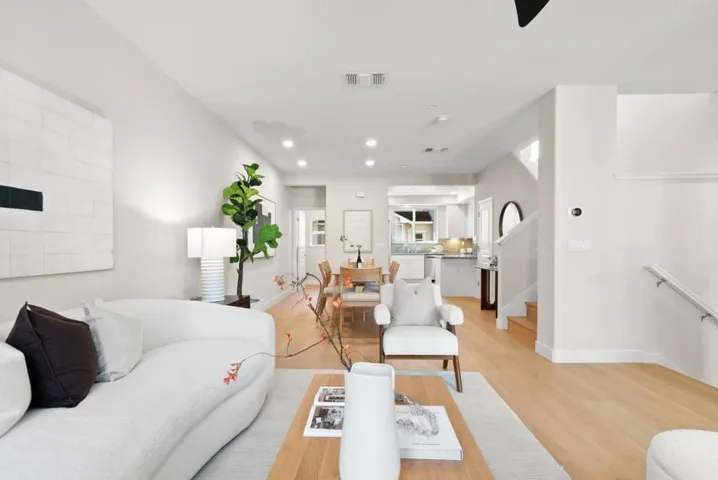 1265 De Altura, San Jose, California 95126