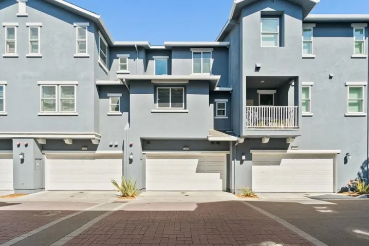 1265 De Altura, San Jose, California 95126