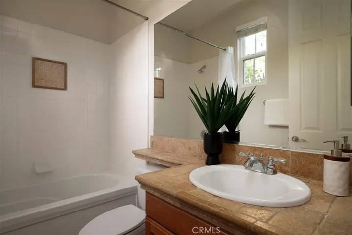 26637 Oak Terrace, Valencia, California 91381