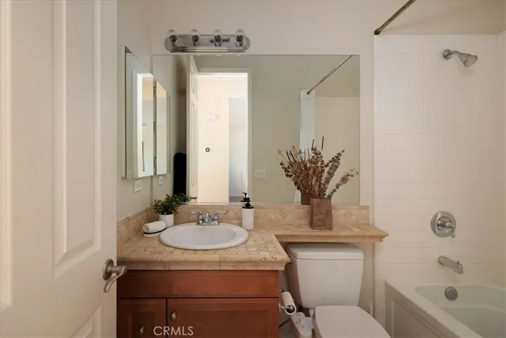 26637 Oak Terrace, Valencia, California 91381