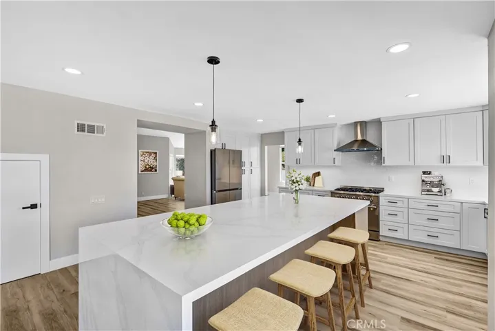 28191 Tinajo, Mission Viejo, California 92692