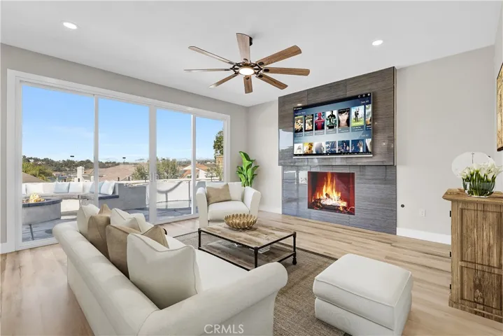 28191 Tinajo, Mission Viejo, California 92692