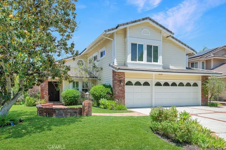 11 Pinewood Drive, Coto De Caza, California 92679