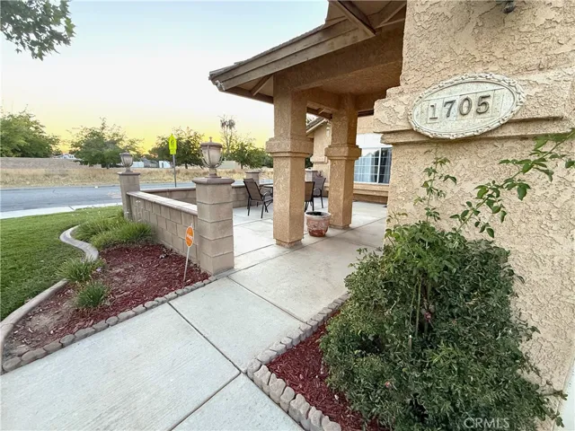 1705 Lightcap Street, Lancaster, California 93535