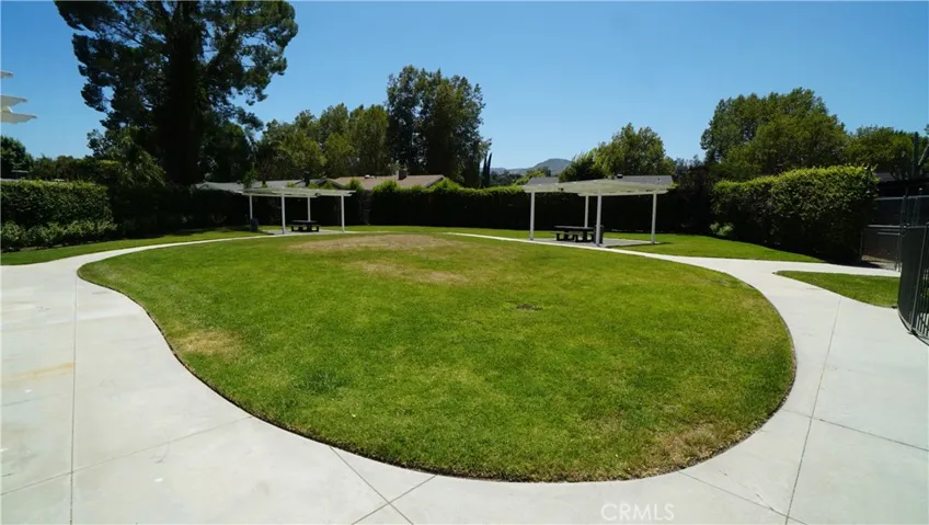24253 La Glorita Circle, Newhall, California 91321