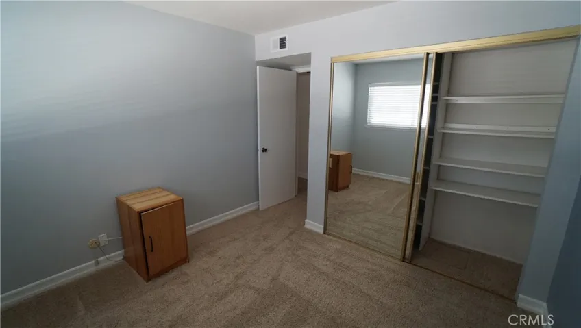 24253 La Glorita Circle, Newhall, California 91321