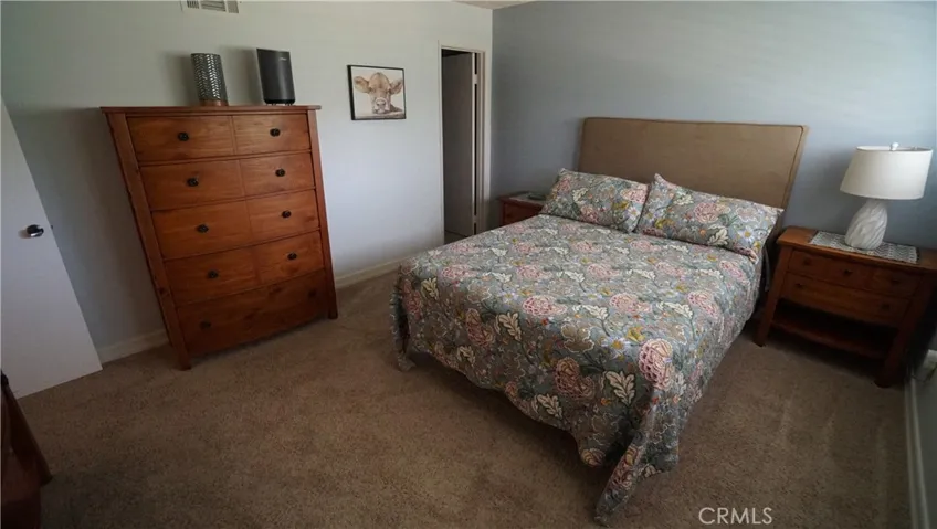 24253 La Glorita Circle, Newhall, California 91321
