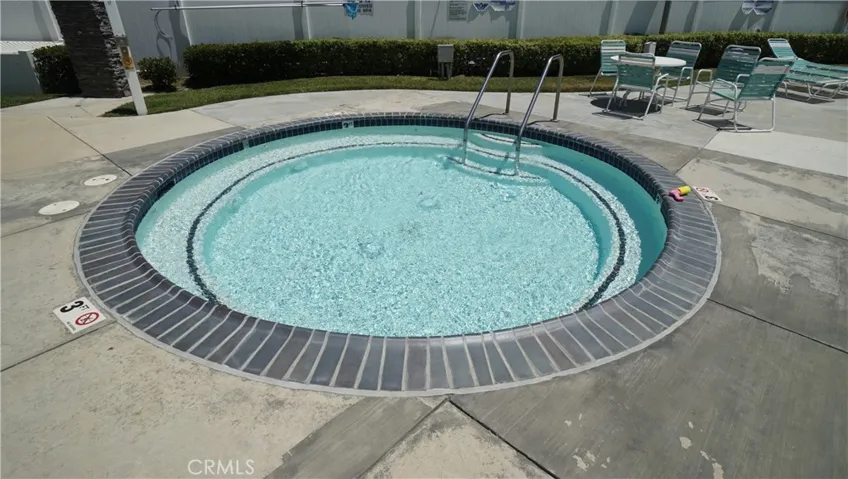 24253 La Glorita Circle, Newhall, California 91321