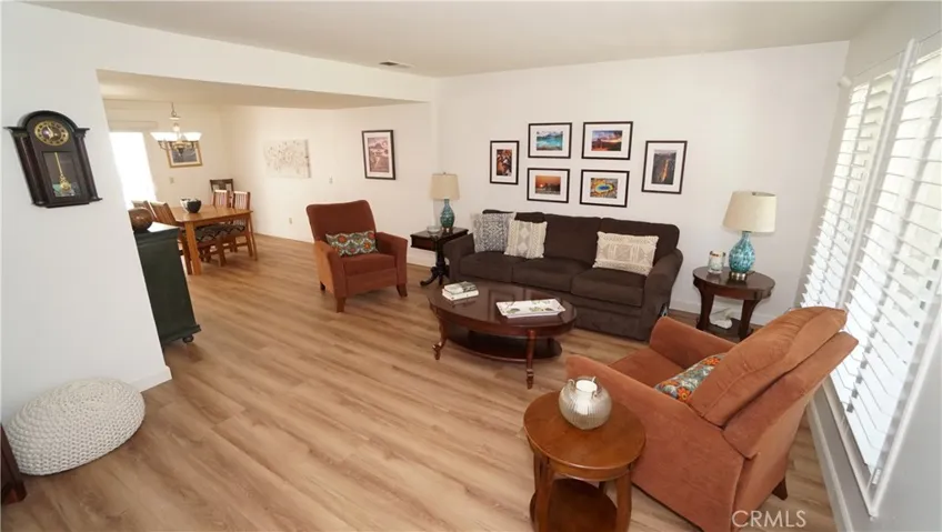 24253 La Glorita Circle, Newhall, California 91321