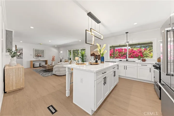 6759 N Golden West, Arcadia, California 91007