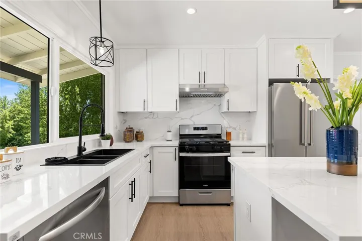 6759 N Golden West, Arcadia, California 91007