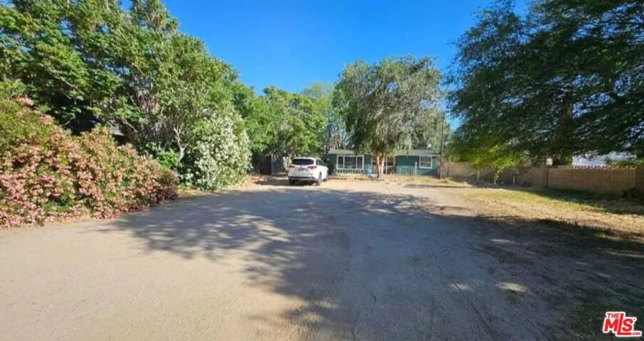 5042 W Avenue L12, Lancaster, California 93536