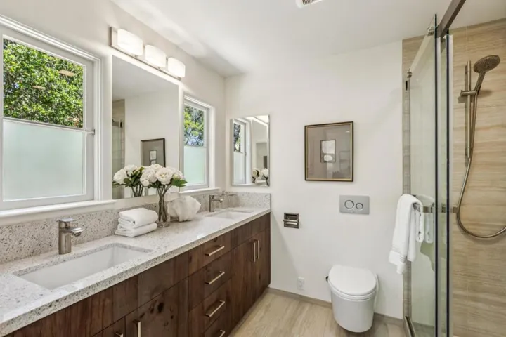 11270 Page Mill Road, Los Altos Hills, California 94022