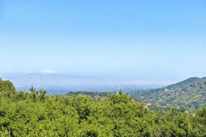 11270 Page Mill Road, Los Altos Hills, California 94022