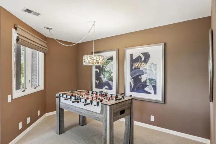 11270 Page Mill Road, Los Altos Hills, California 94022