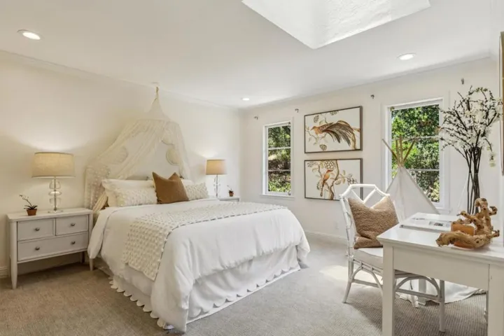 11270 Page Mill Road, Los Altos Hills, California 94022