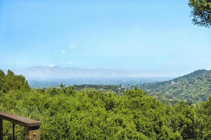 11270 Page Mill Road, Los Altos Hills, California 94022