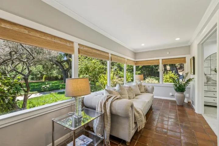 11270 Page Mill Road, Los Altos Hills, California 94022