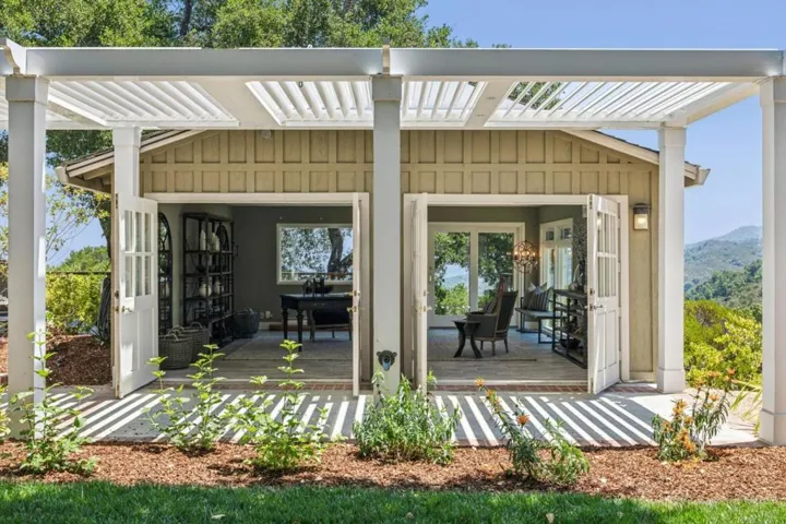 11270 Page Mill Road, Los Altos Hills, California 94022